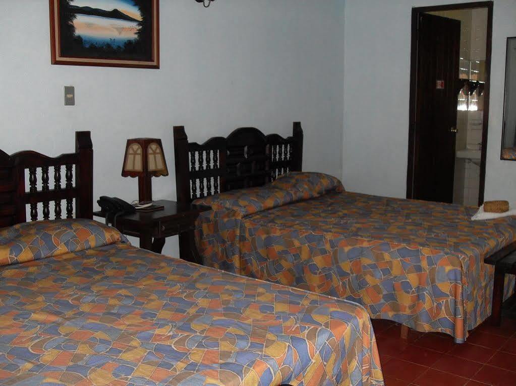 Hotel Posada Koniapan Catemaco Exterior photo